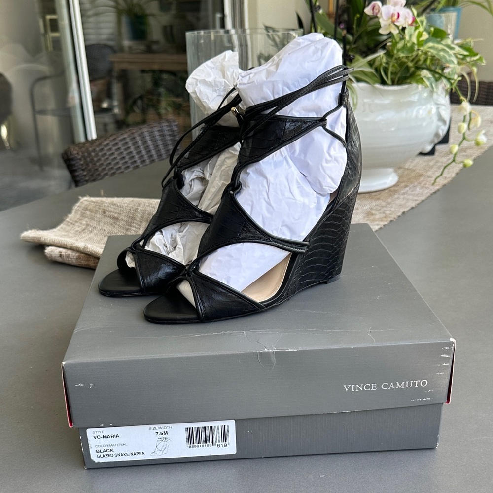 Vince Camuto Black Strappy Snake-Embossed Wedge Sandals.NWOB